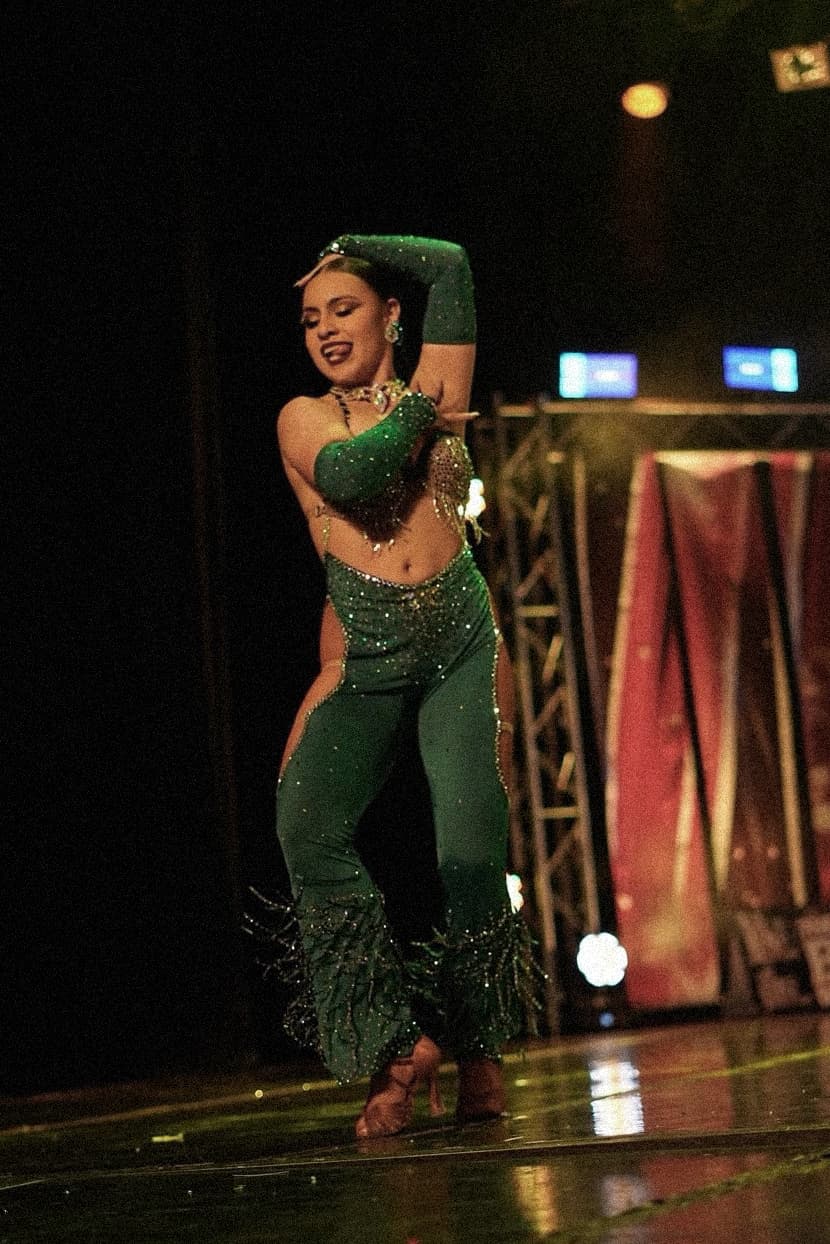 Bailarina solista en pose